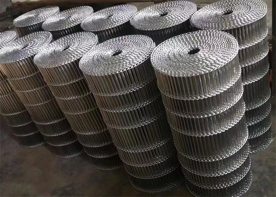 अच्छी कीमत खाद्य प्रसंस्करण के लिए फ्लैट फ्लेक्स सीढ़ी वायर मेष कन्वेयर बेल्ट ऑनलाइन
