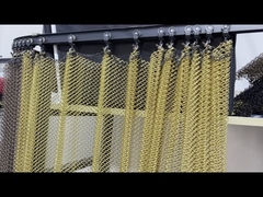 आंतरिक डिजाइन के लिए सजावटी गोल्ड मेटल मेश पर्दा मेटल वायर मेश पर्दा