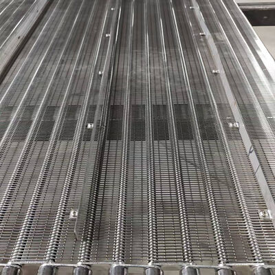 कस्टम साइज़ स्टेनलेस स्टील 304 316 मेटल आई लिंक कन्वेयर बेल्ट स्पॉकेट के साथ
