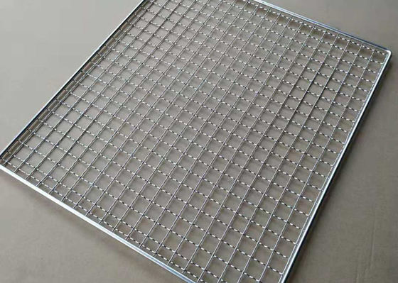 450mmx300mm 304 स्टेनलेस स्टील बारबेक्यू वायर मेष बेकिंग / कूलिंग ट्रे
